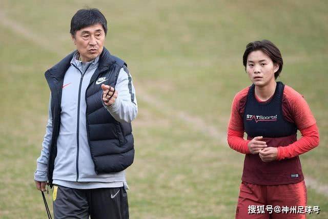 惠若琪远赴日本任技术代表：从聚光灯下到幕后守护