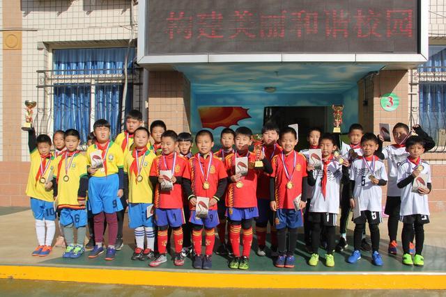 意甲-劳塔罗+桑切斯进球 国际米兰3-1力夺3连胜